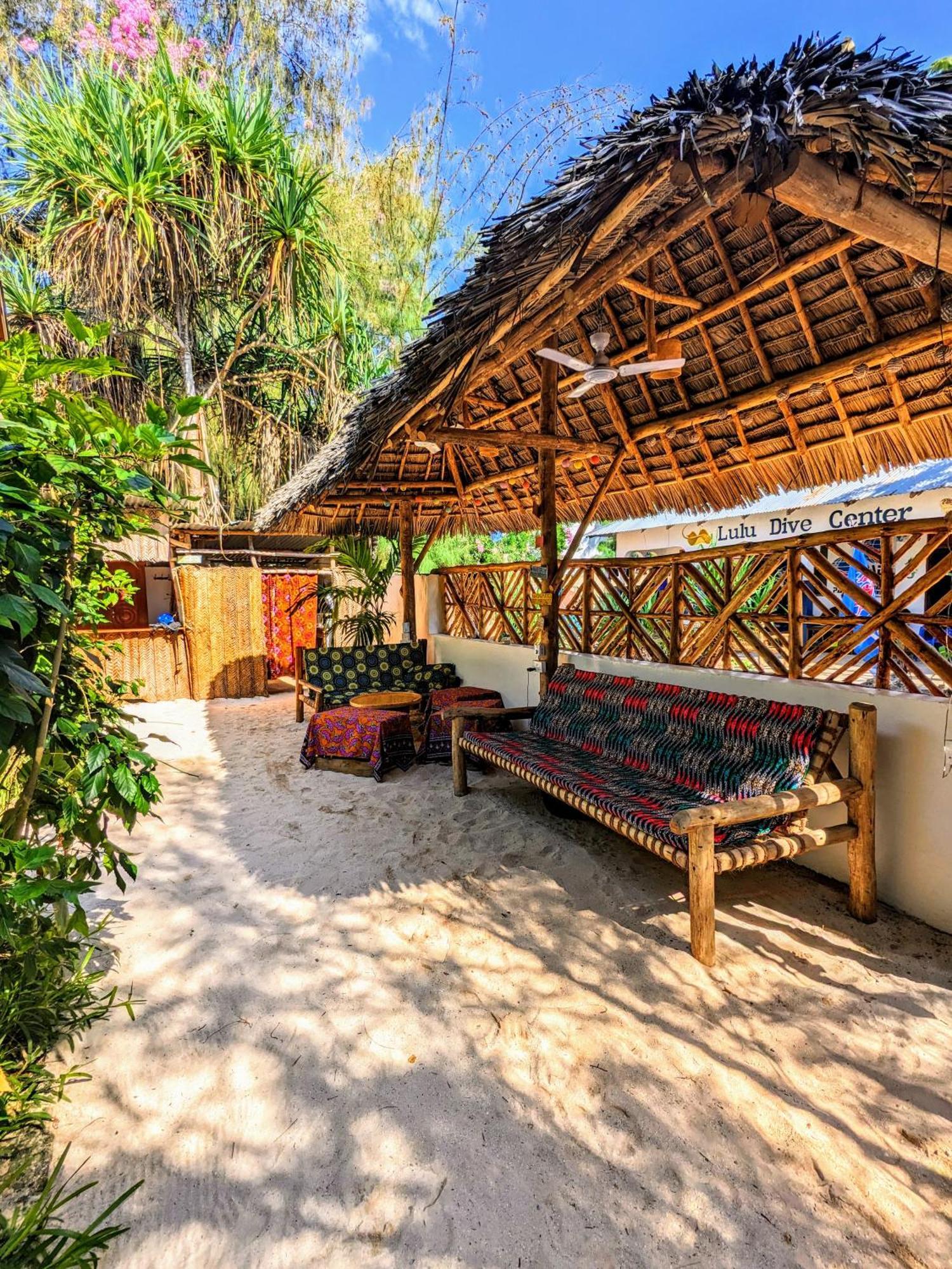 Mkadi Beach House Hotel Nungwi Exterior photo